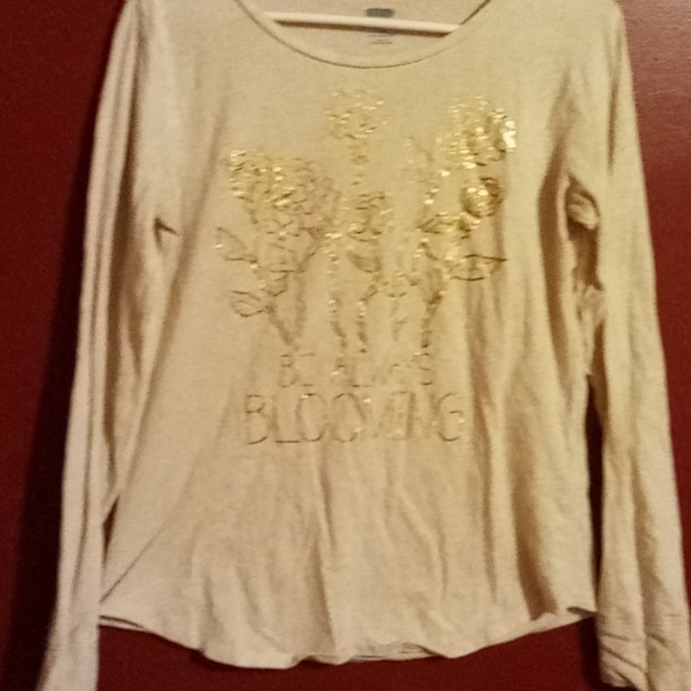 Long sleeves shirt
